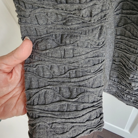 Monari Italia  In Cool Crinkle knit  fabric Gray Size 12 - Picture 5 of 10